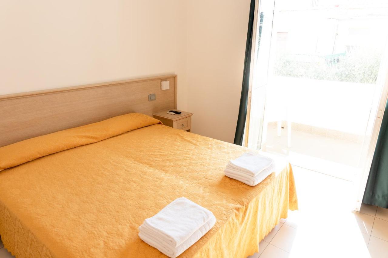 Hotel Capitano Tortoreto Esterno foto