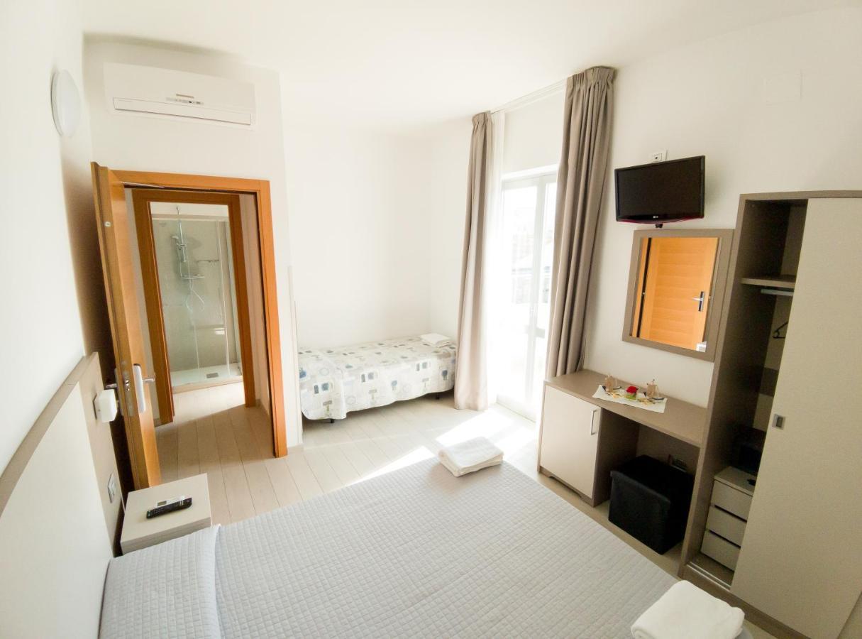 Hotel Capitano Tortoreto Esterno foto